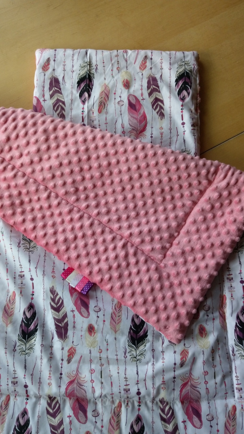 d199c8f4ac244299med.jpg