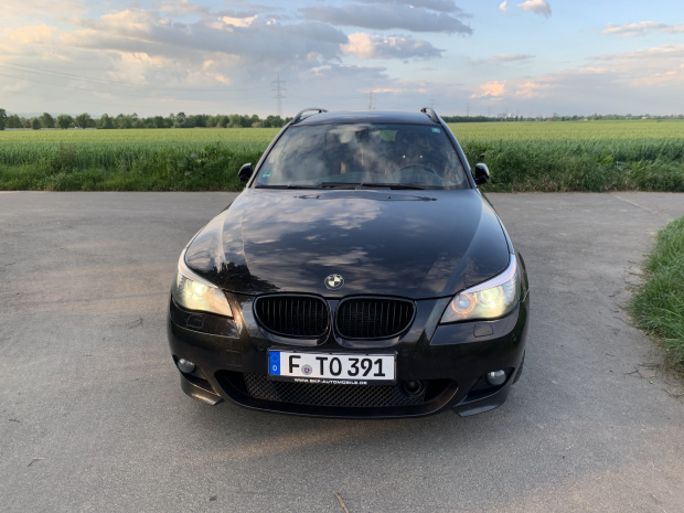 BMWklub.pl • Zobacz temat BMW e61 530d xDrive RubinowaCzerń