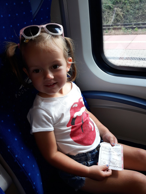 b3701842991b3099med.jpg