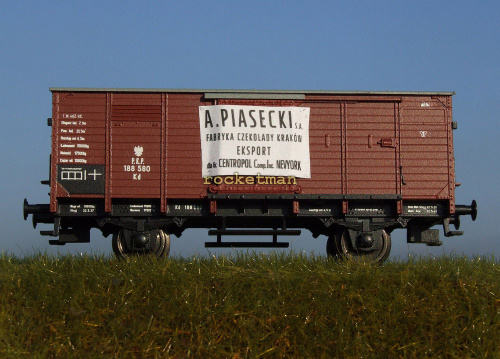 Model wagonu towarowego krytego P.K.P z reklamą fabryki czekolady A.Piasecki KRAKÓW. Skala 1:87 H0. Epoka II. Konwersja rocketman. #PKP #wagon #towarowy H0
