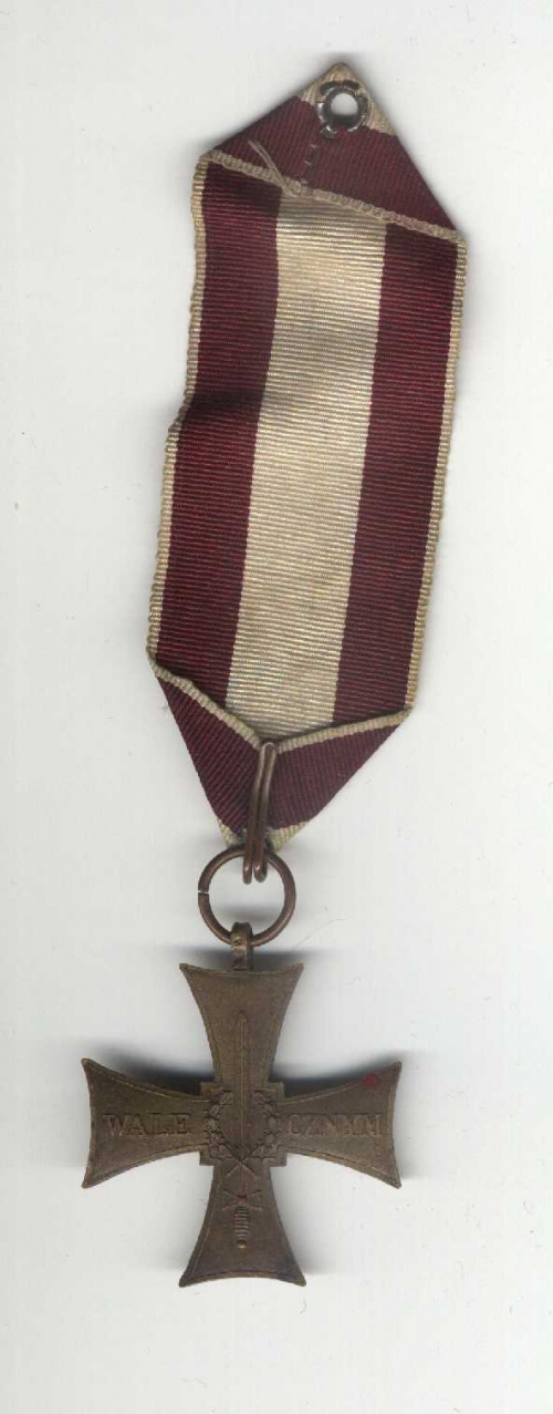 cl Krzyż Walecznym - przyznany pośmiertnie Stanisławowi Rzepkowskiemu
