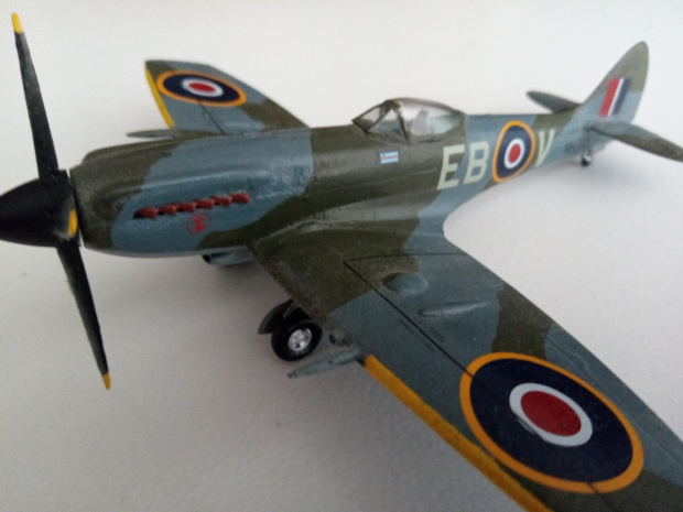 Spitfire Mk XIV 41 Sq 2