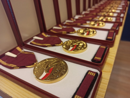 Złoty Medal Zasługi PKS Mazury Policyjny Klub Sportowy Mazury