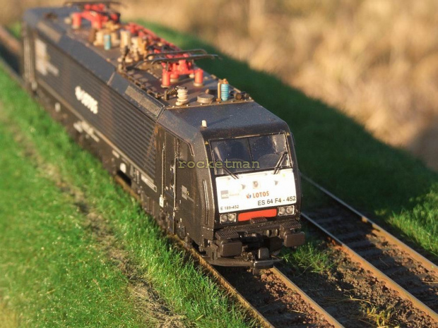 Spatynowana lokomotywa Siemens E189 MRCE wynajęta dla LOTOS KOLEJ. Konwersja i patyna wykonana przez rocketmana. Skala 1:87 #PKP #MRCE #LOTOS #rocketman