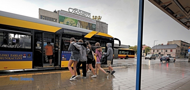 Szturmem do AUTOBUSU.